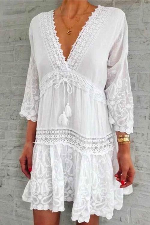 Rosiedress V Neck Lace Trim Tassel Swing Dress